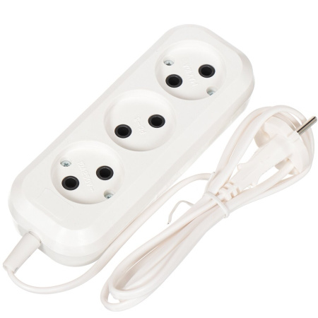 Удлинитель бытовой (ШВВП) 01,5 м (3 гнезда)